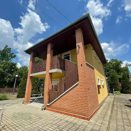 Appartement Rozsa Lak *