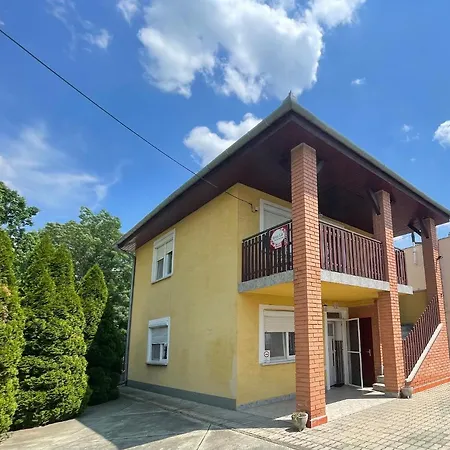 Rozsa Lak * Hajduszoboszlo