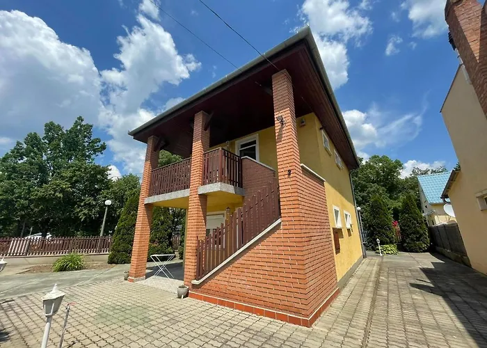 Apartmán Rozsa Lak *