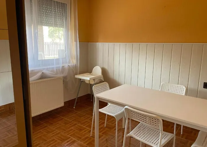 Rozsa Lak Apartmán *